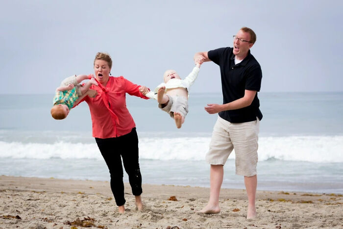Beach Family Photo Attempt: Unexpected Results