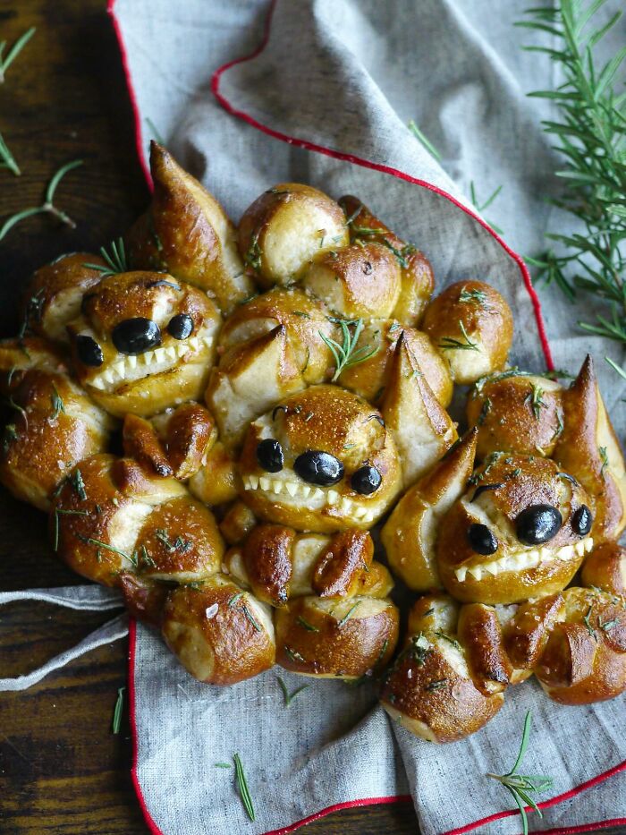 This Japanese Mom Turns Lunch Into Adorable Food Magic (Seriously, How Does She Do It?)