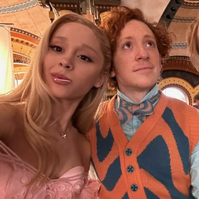 Ariana Grande & Ethan Slater Go Official