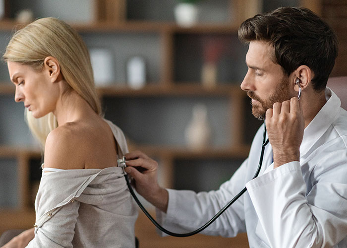 Wait, They Actually Had To Say "I Can Explain"? 49 Wild Stories That'll Crack You Up