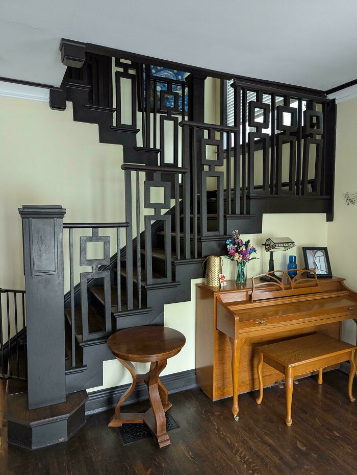 My 1895 Prairie Style Staircase: Love at First Sight