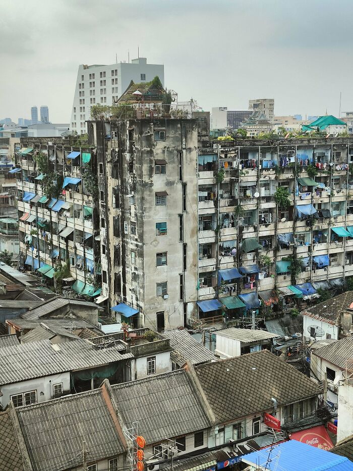 37 Places Instagram Made Look Like Magic But Reality Said Nope