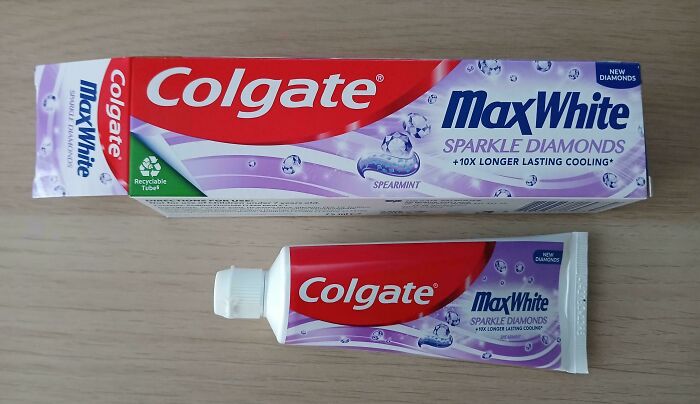 Colgate Pulled A Sneaky One—Giant Box, Tiny Toothpaste Tube