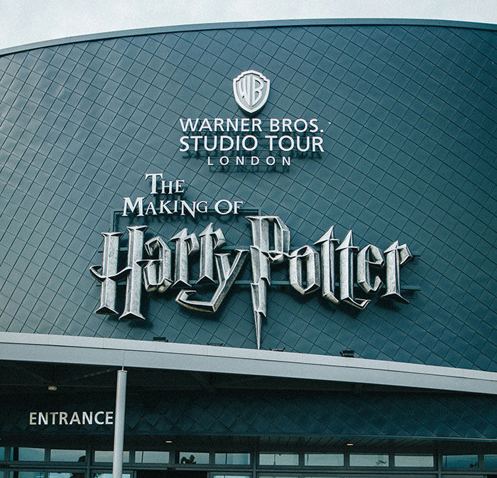 The Wildest Lies People Actually Had to Keep Rolling With