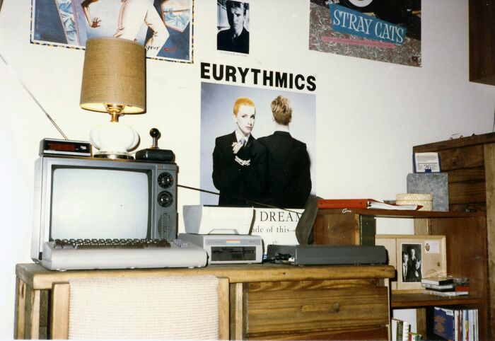 My College Dorm, 1985: Where Awkward Cool Happened
