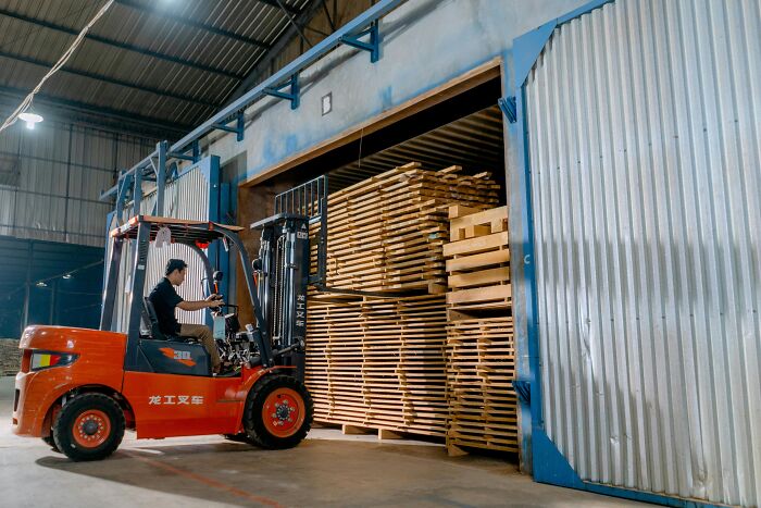 The 43 Wildest Work Rules That’ll Make You Say, Wait, What?!