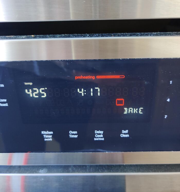 Oven with Progress Bar So You Know Exactly When It’s Ready