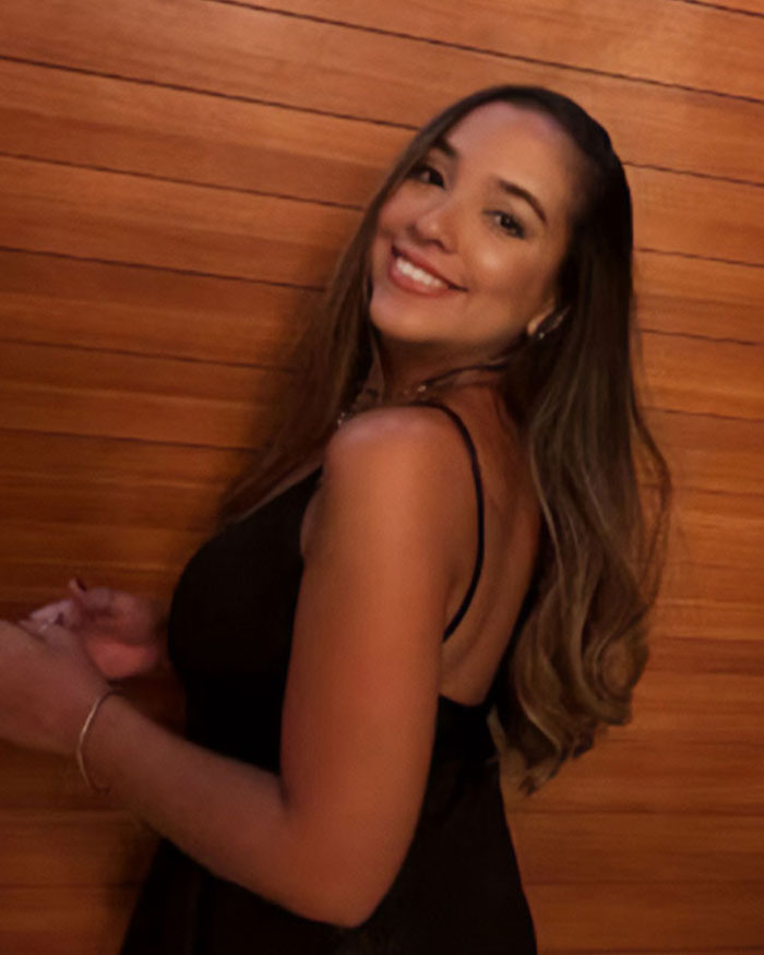 Marilha Menezes and the Not-So-Perfect Clinic