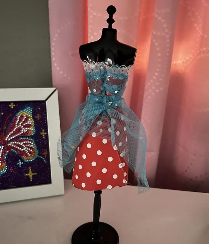 Unleash Your Kid’s Inner Fashionista With This Fashion Design Craft Kit