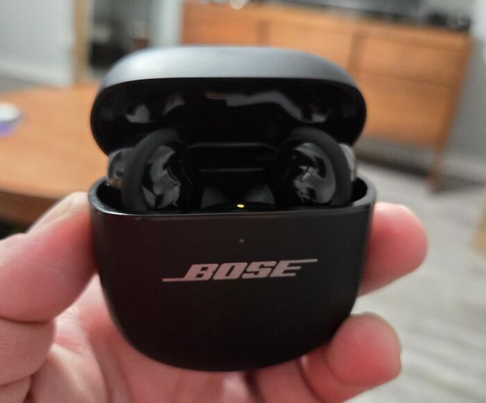 So Quiet... You'll Actually Miss Your Stop: Bose Noise-Canceling Earbuds