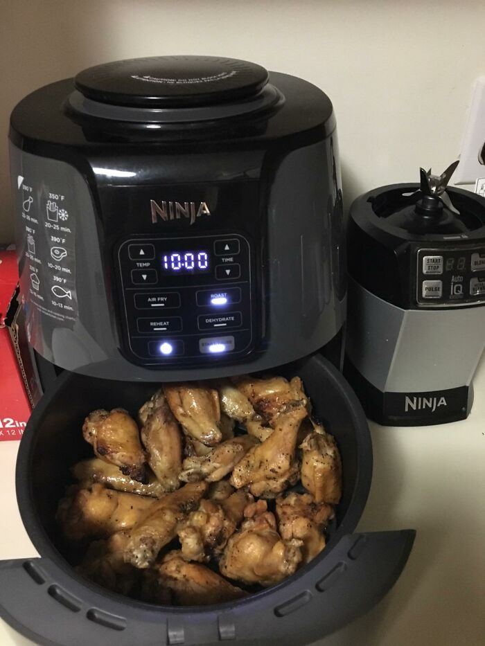 Make Late-Night Snack Time Legendary With This Ninja Air Fryer