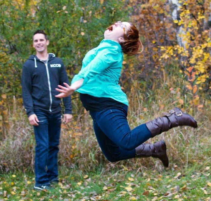 These Photobombs Totally Stole The Show And We Can't Stop Laughing