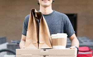 Texts From Delivery Drivers That Are Way Funnier Than Your Average Order Update