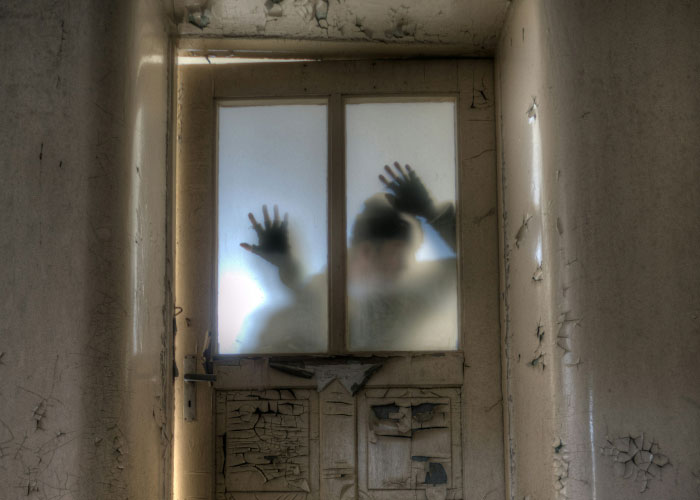 23 Reddit Stories That Totally Gave Us the Heebie-Jeebies