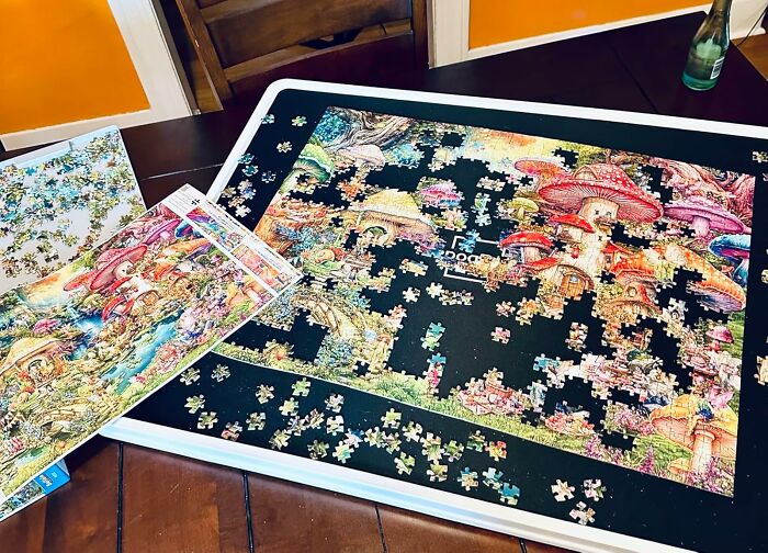 Hang Out With Fun-Gis Thanks To This Merry Mushroom Jigsaw Puzzle