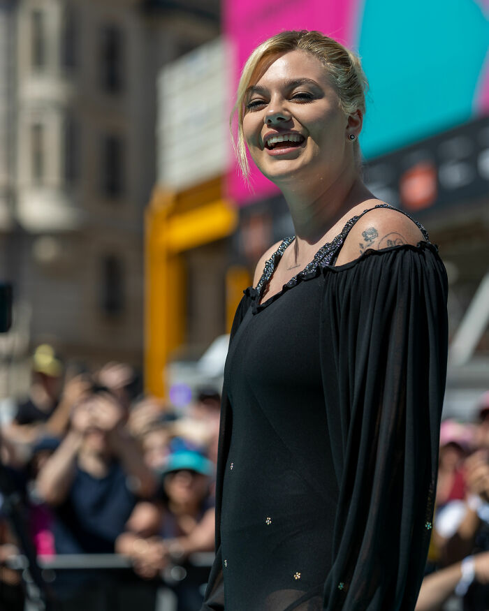 Louane: The French Voice You Didn’t Know You Needed, 29