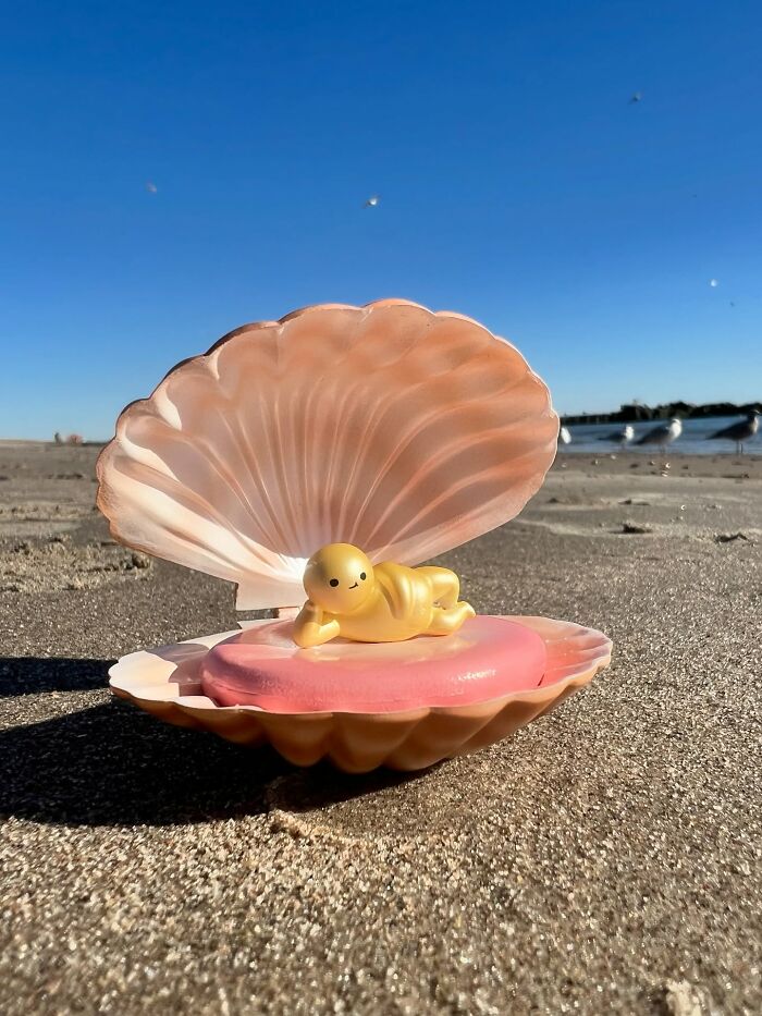 Meet Sad Salesman’s Weird and Wonderful Vinyl Buddies You’ll Totally Wanna Hug