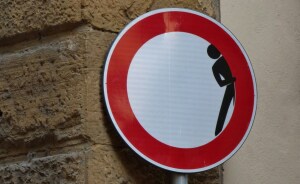 The Weirdest, Funniest Signs People Actually Took Pics Of!