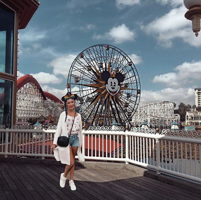This Disney Travel Account is More Fantasy Than Reality