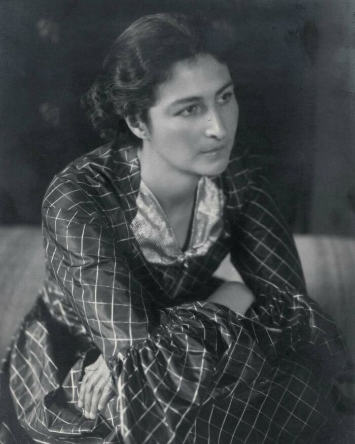 33 Epic Women From History Who Totally Deserve a Standing Ovation