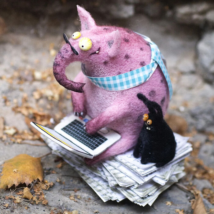 Check Out These 33 Quirky Felt Toys That Are Cute, Weird, and Totally Awesome