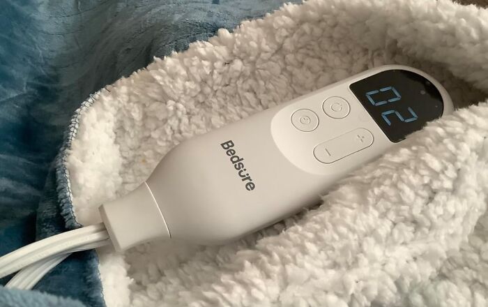 Hello, Human Hibernation Season! Thanks to This Fuzzy Heated Blanket