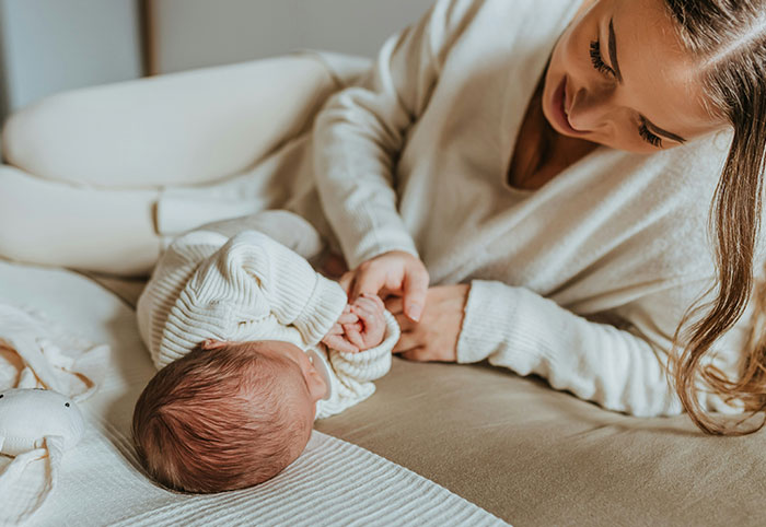 Wait, Americans Living in Canada Spill the Juicy Differences!