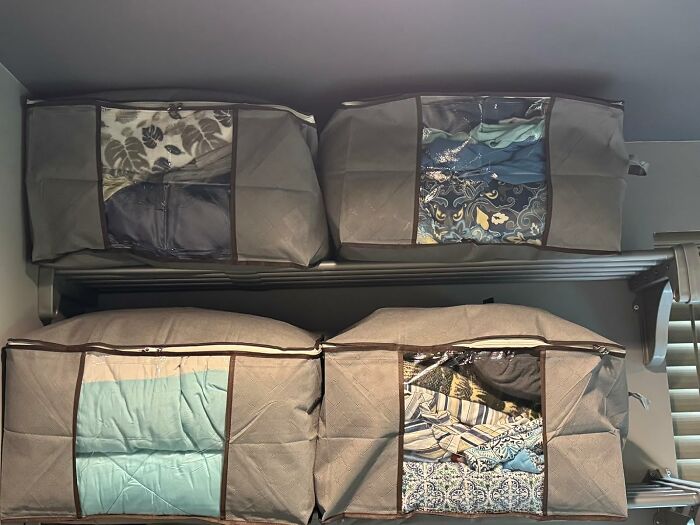 That Clothing Pile Is About to Get Conquered by These 90L Storage Bags