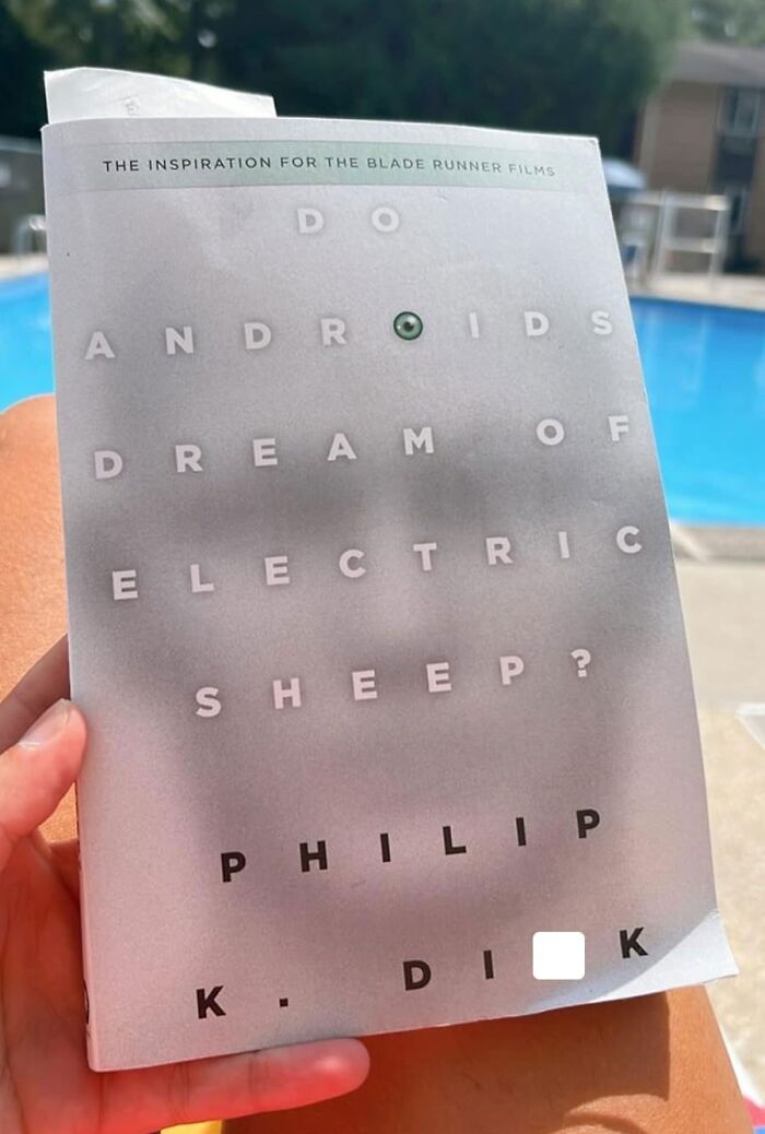 "Do Androids Dream Of Electric Sheep?"Blade Runner’s Mind-Bending Book That Gets You Thinking About What Makes Us Human