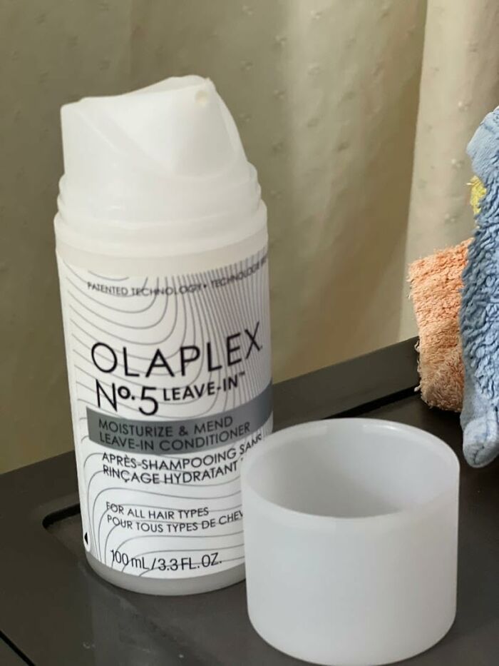 Olaplex No. 5 Leave-In Conditioner: Your Frizzy Hair’s New BFF