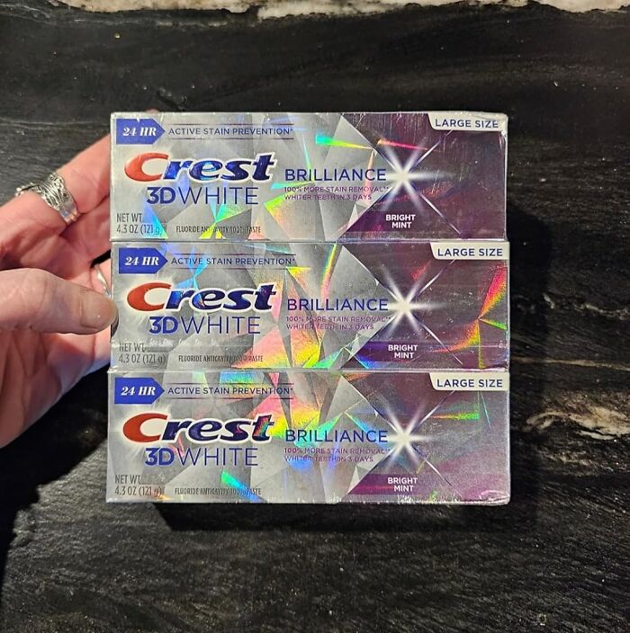 Crest Teeth Whitening Toothpaste — Your Smile’s Glow-up Is Here