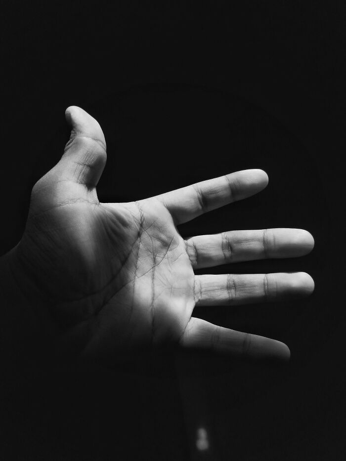 Check Out These 20 Cool Black & White Photos That Totally Rock