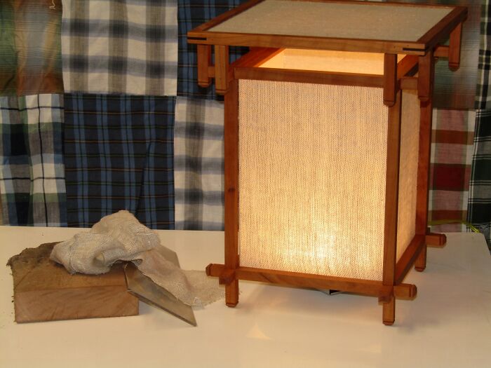 DIY Lantern Desk Lamp That’s Basically Wizardry