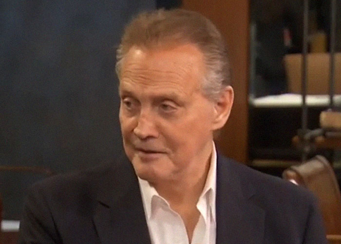 Hollywood’s Biggest Oops! When Celebs Totally Backstabbed Each Other