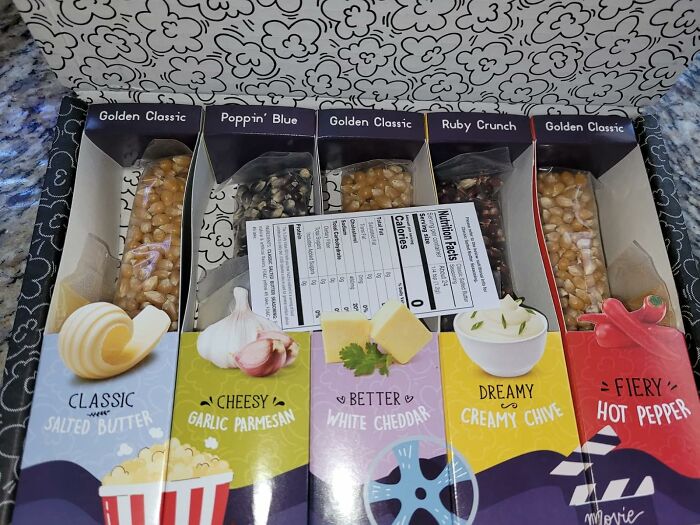 Upgrade Your Movie Snack Game From ‘Sad Microwave Bag’ to ‘Gourmet’ With This Popcorn Set