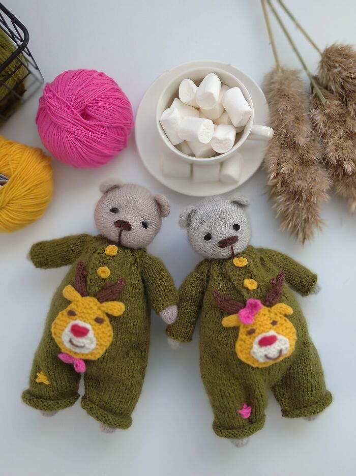 10 Times Yarn Became Cuddly Teddy Bears (Magic, Right?)
