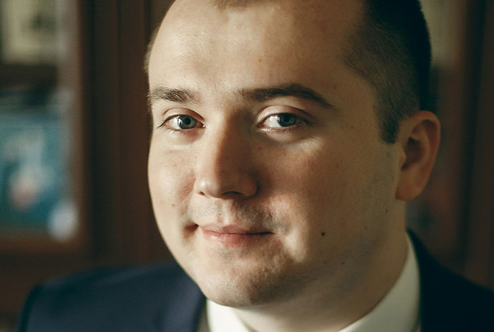 Wait, They Actually Called For A Doctor? These Stories Got Wild Fast