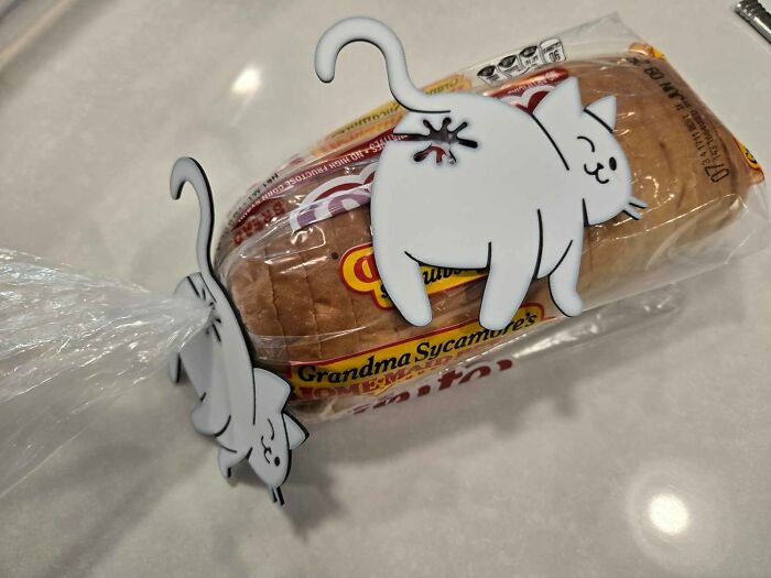 Keep Your Bread Fresh And Judged By This Hilarious Cat Butt Bread Clip