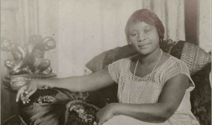 Whoa, Check Out These Wild Pics and Their Crazy Backstories