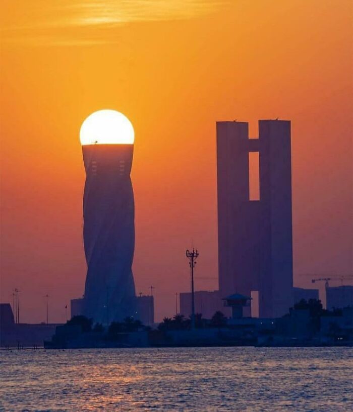 Sunset Matching Skyscrapers Like A Pro