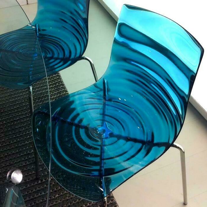 Chair That Ripples Like Water