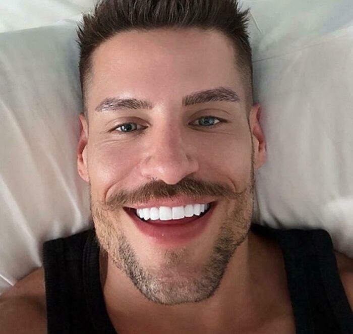 Wait, They Actually Ranked Instagram’s Wildest Photo Fails?