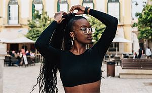 15 Weirdly Awesome Things Men Actually Find Hot in Women