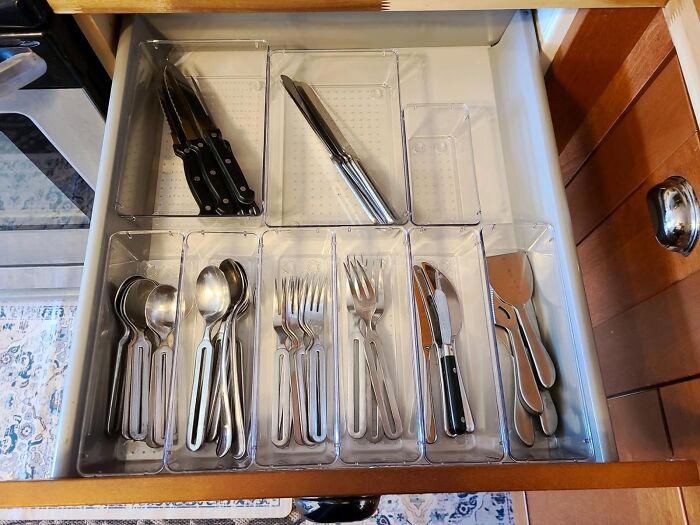 Clear Drawer Organizers: A Crystal-Clear Path To A Tidier Life, From Lipsticks To Ladles