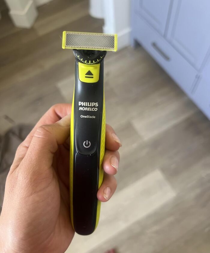 Tell Dad’s Old Razor It’s Retired With This Seriously Slick Norelco Philips Shaver