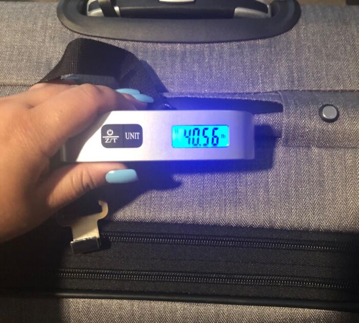 Scale Your Luggage Before The Scale Scales You: Meet The Compact Luggage Scale