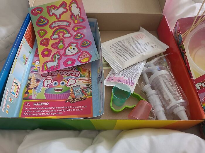 Play Mad Scientist Then Eat Your Work With An Edible Candy Science Kit