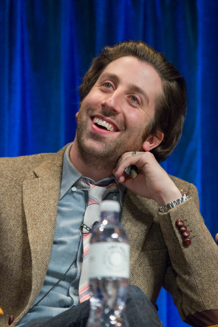 Simon Helberg: The Big Bang Theory Brainy Goofball, 45