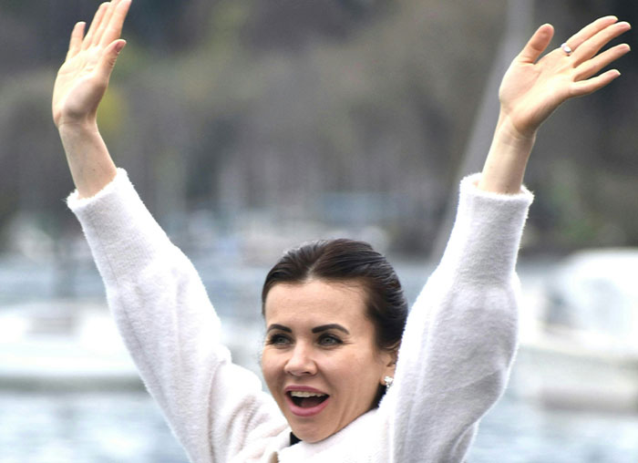 Let's Dive Into 50 Weird But True Human Body Facts Because Why Not?