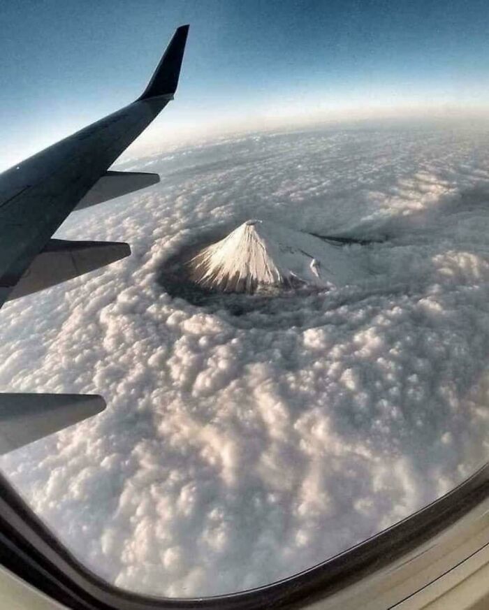 Mt Fuji Looking Pretty Giant From Above